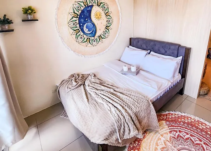 Boho View 1br In Makati With Netflix *